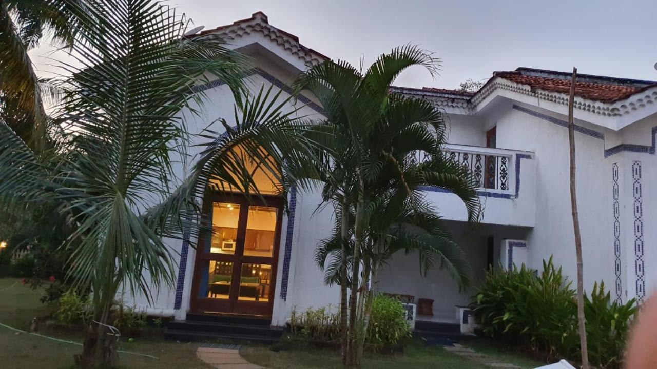 Casa Legend Villa & Apartments Arpora - Baga - Goa Exterior photo